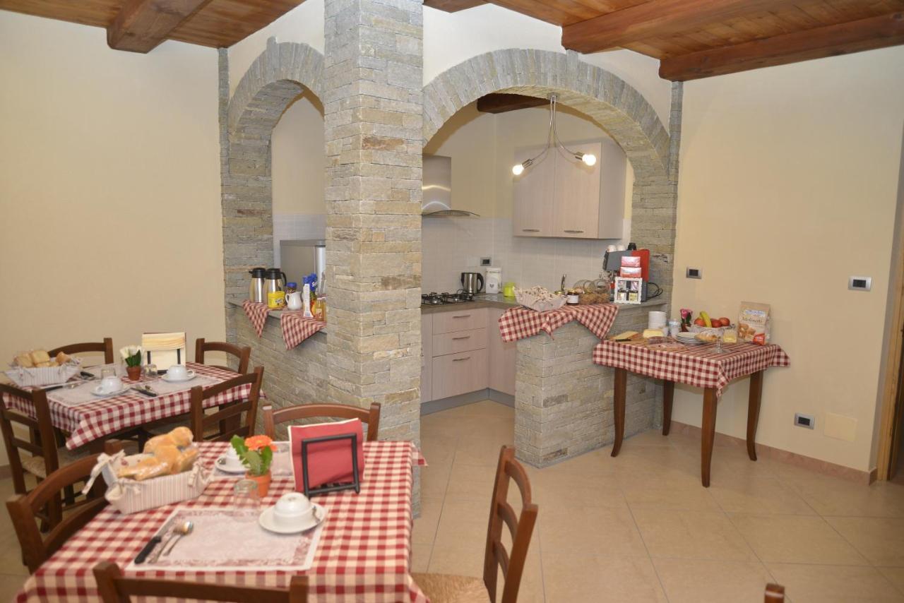 Agriturismo Ai Pruesot Bagnolo Piemonte Екстер'єр фото