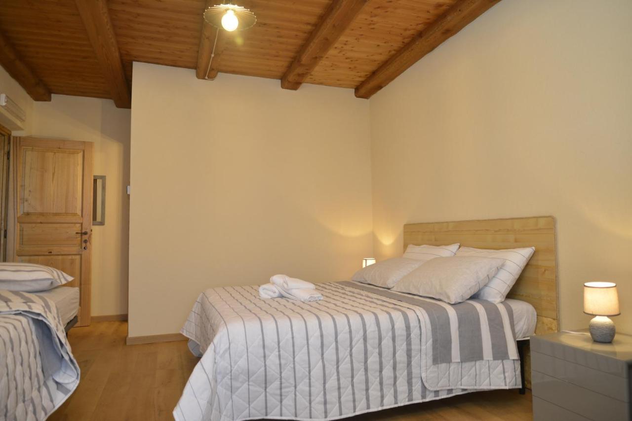 Agriturismo Ai Pruesot Bagnolo Piemonte Екстер'єр фото