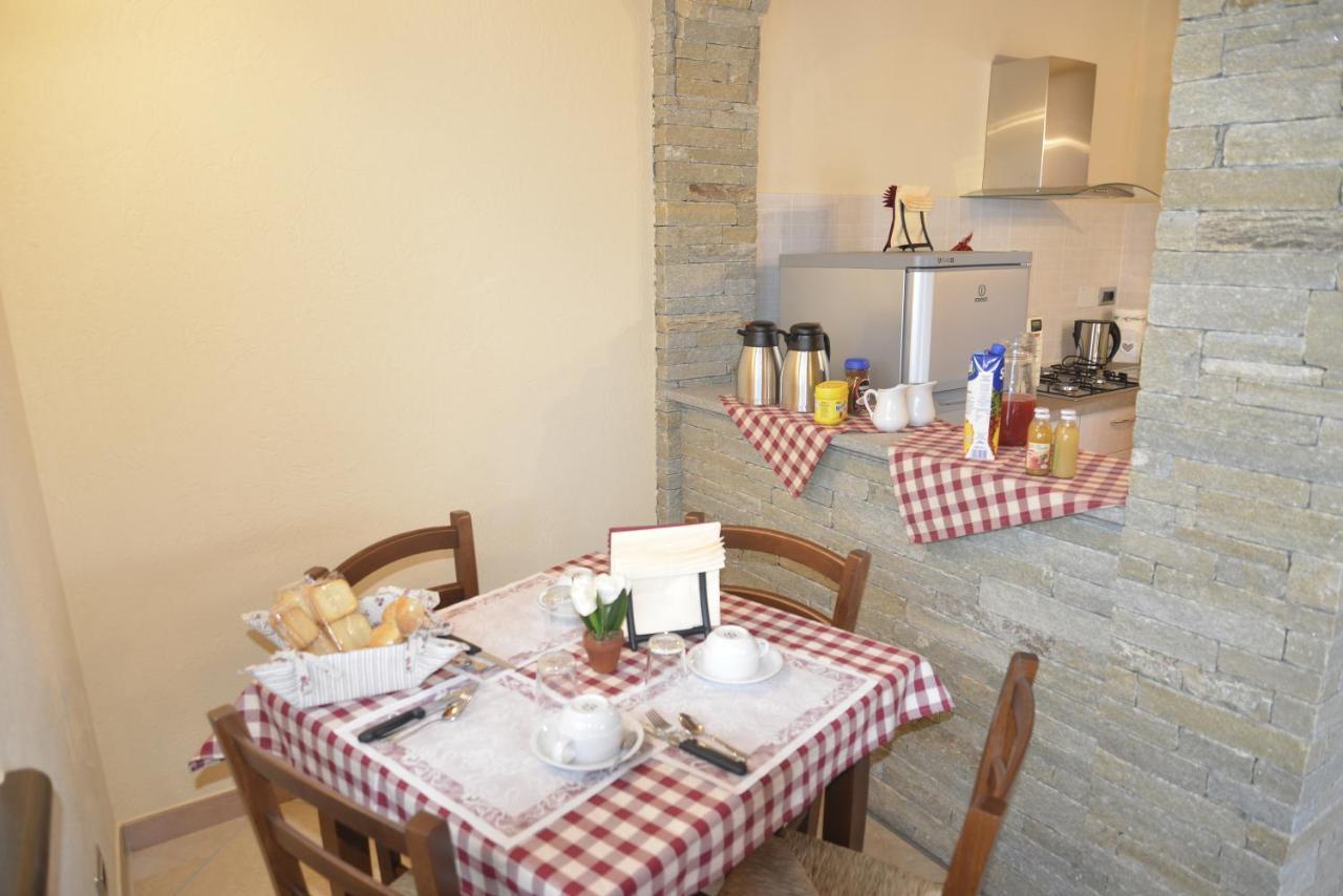 Agriturismo Ai Pruesot Bagnolo Piemonte Екстер'єр фото
