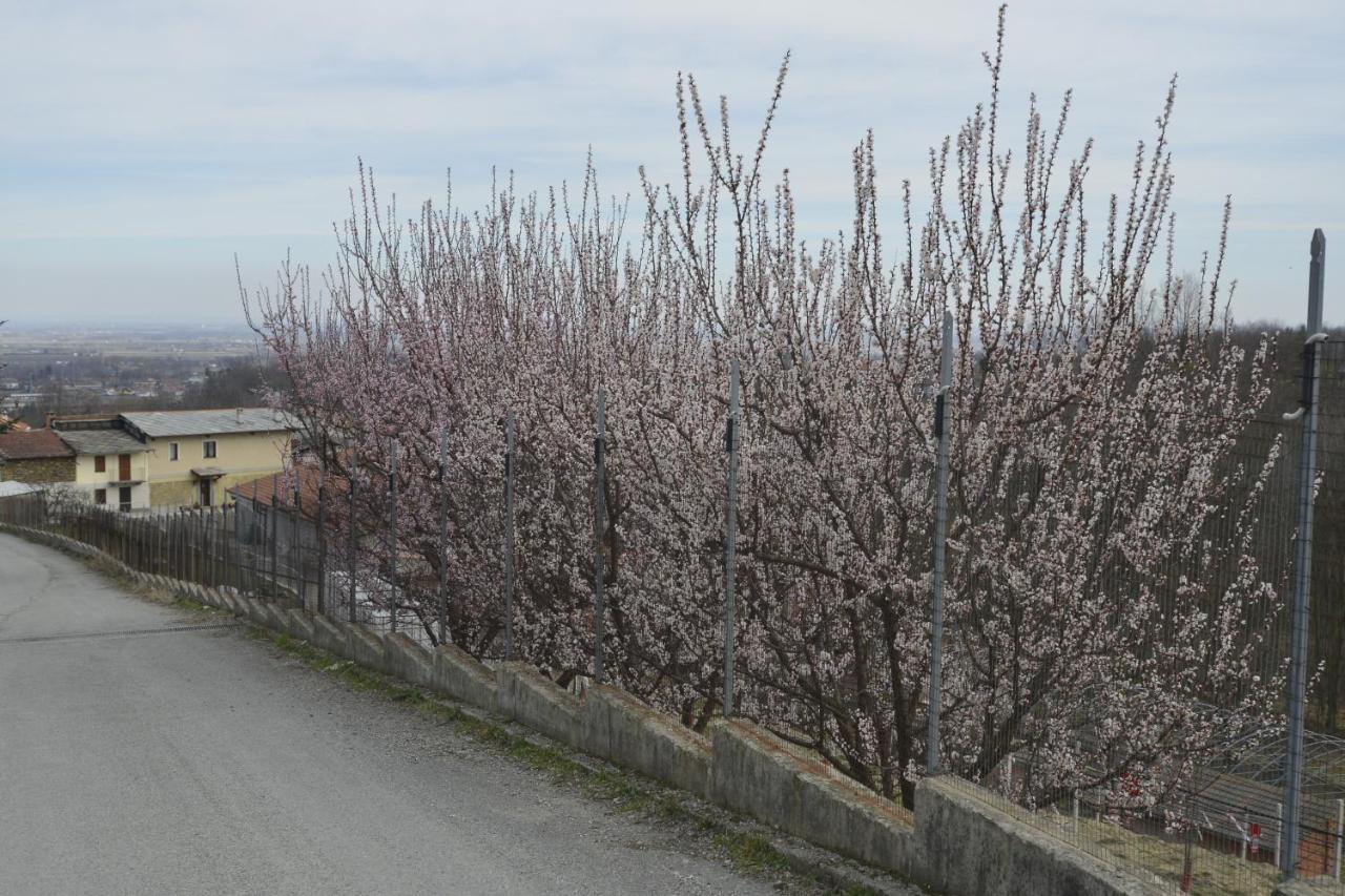 Agriturismo Ai Pruesot Bagnolo Piemonte Екстер'єр фото