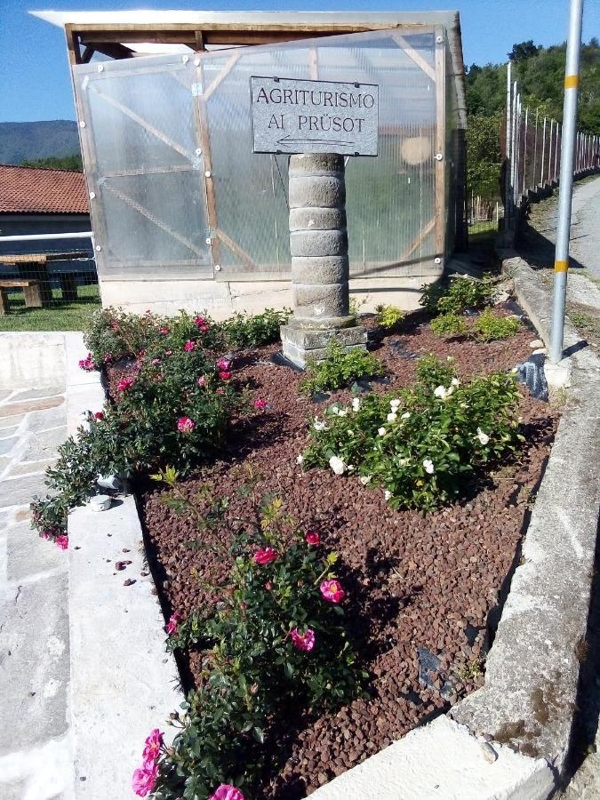 Agriturismo Ai Pruesot Bagnolo Piemonte Екстер'єр фото